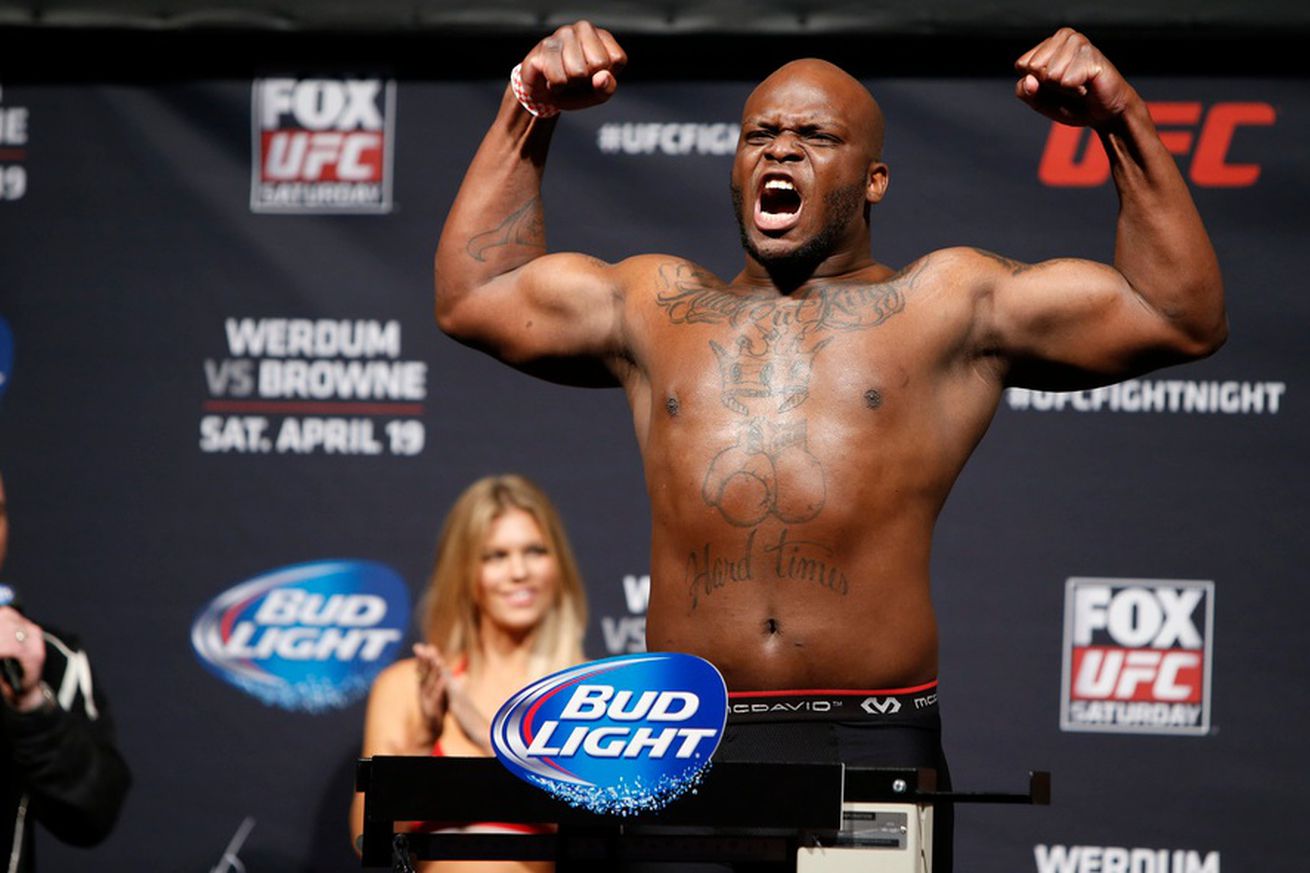 Derrick Lewis flexing at weigh in UFC event
