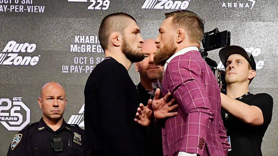 Khabib Nurmagomedov Compares Himself To Boxing’s Undefeated King Floyd Mayweather