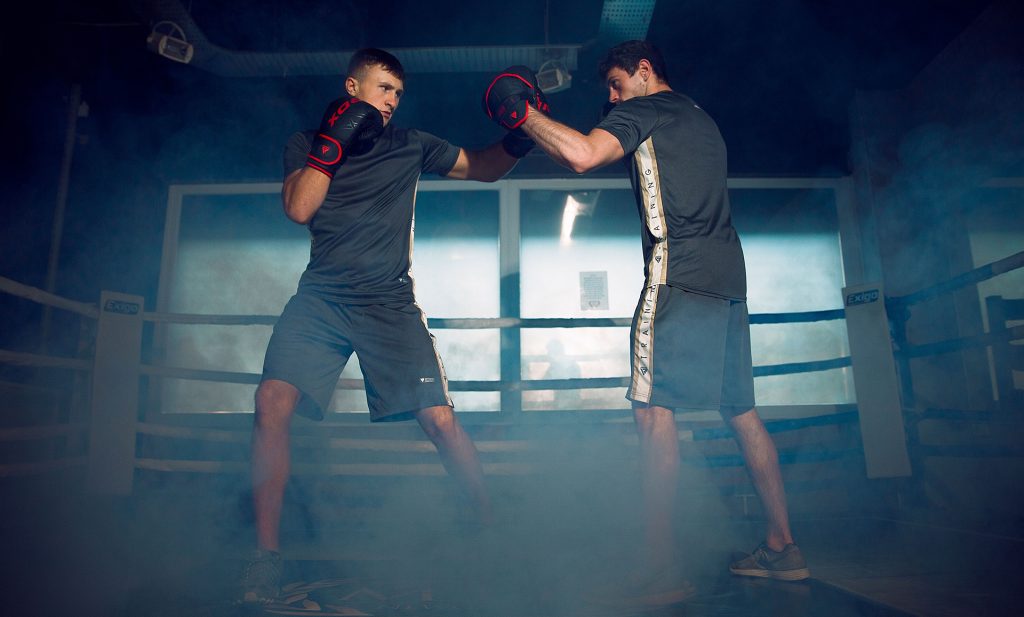 boxing leagues players in ring