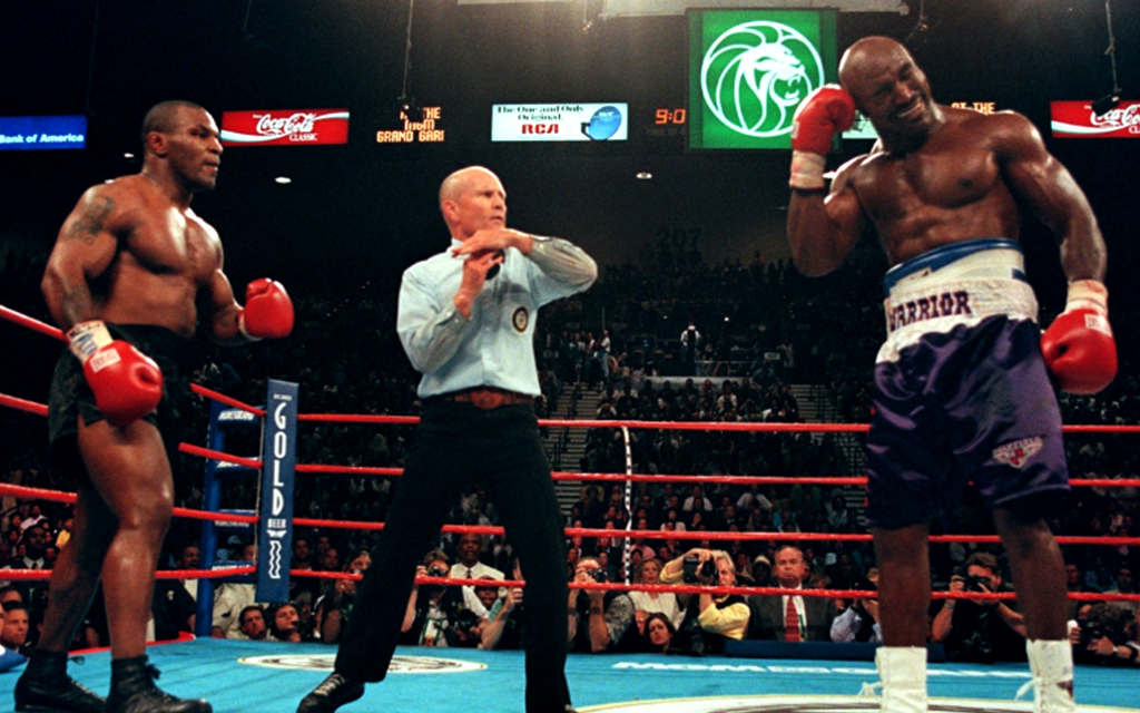 Boxing News Round-Up Mills Dies