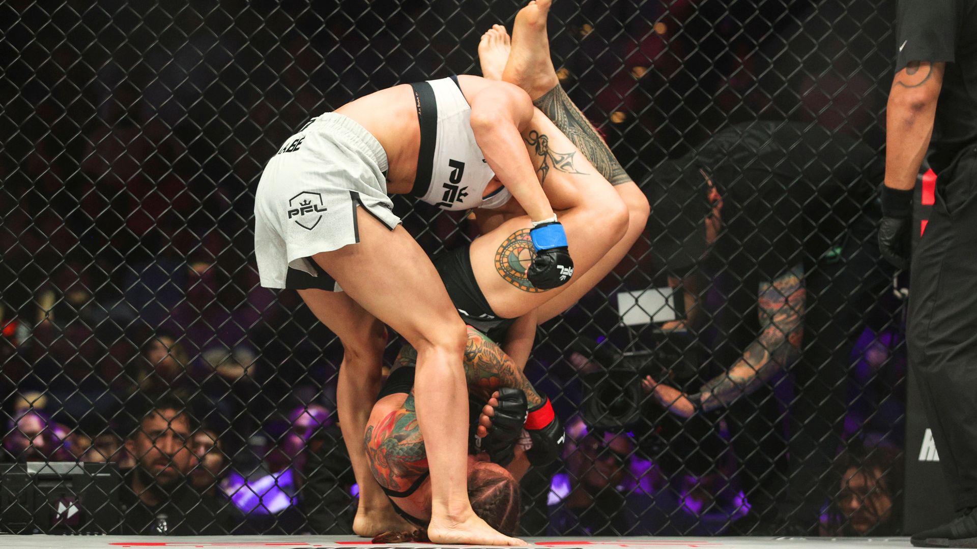 Liz Carmouche and Kana Watanabe