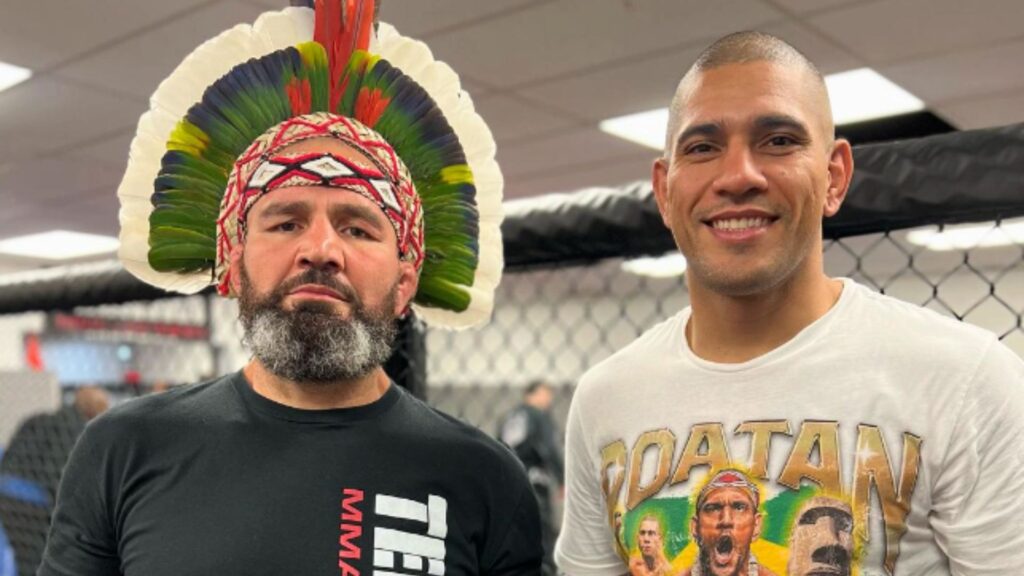 Glover Teixeira and Alex Pereira