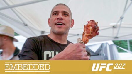 UFC 307 Embedded: Episode 2 – Fuelling up for the battle UFC 307 Embedded - Episode 2