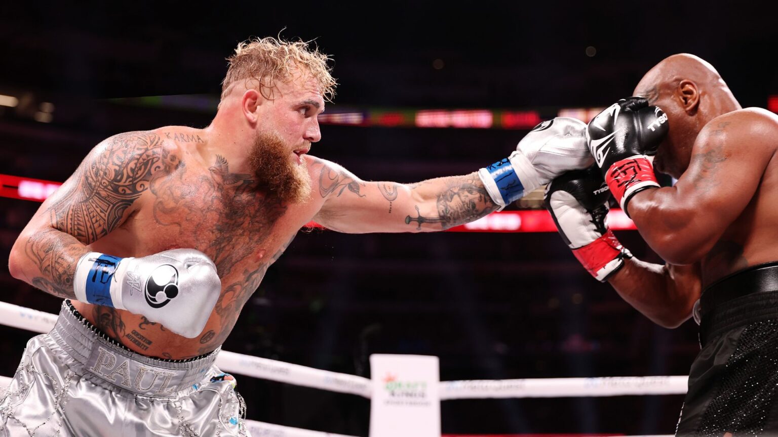 Huge event, lacklustre fight: Jake Paul outpoints Mike Tyson in Texas Jake Paul vs. Mike Tyson
