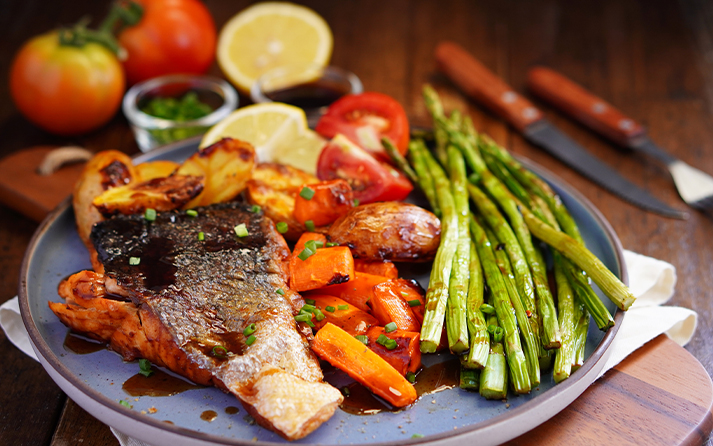 Salmon with Sweet Potato and Asparagus