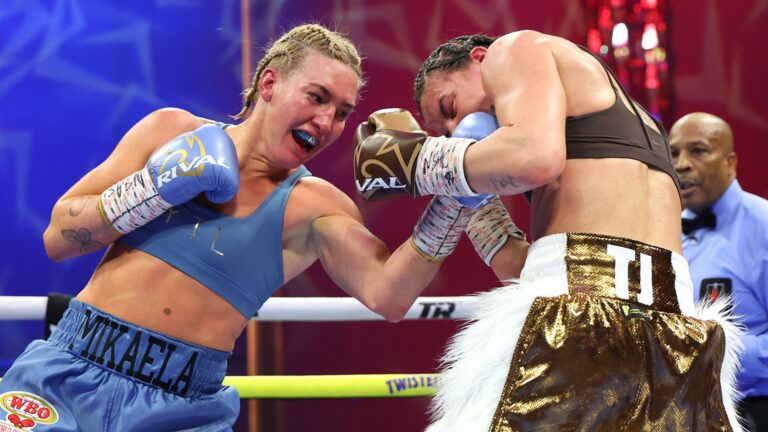 Mikaela Mayer vs Sandy Ryan