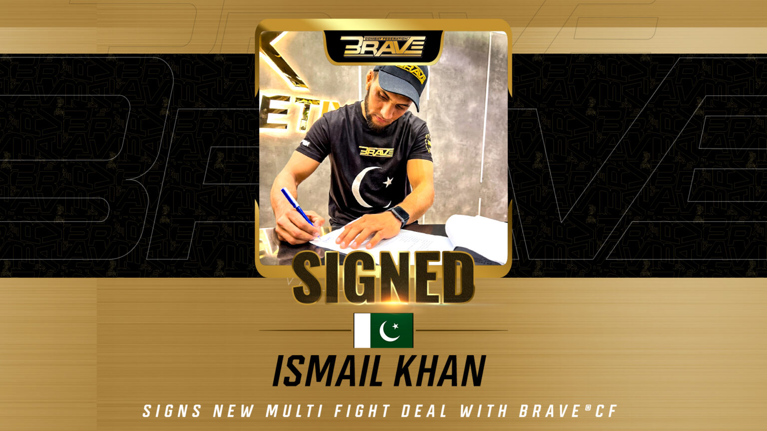 Pakistani flyweight star Ismail Khan signs multi-fight deal with BRAVE Combat Federation ismail khan sign with combat federation