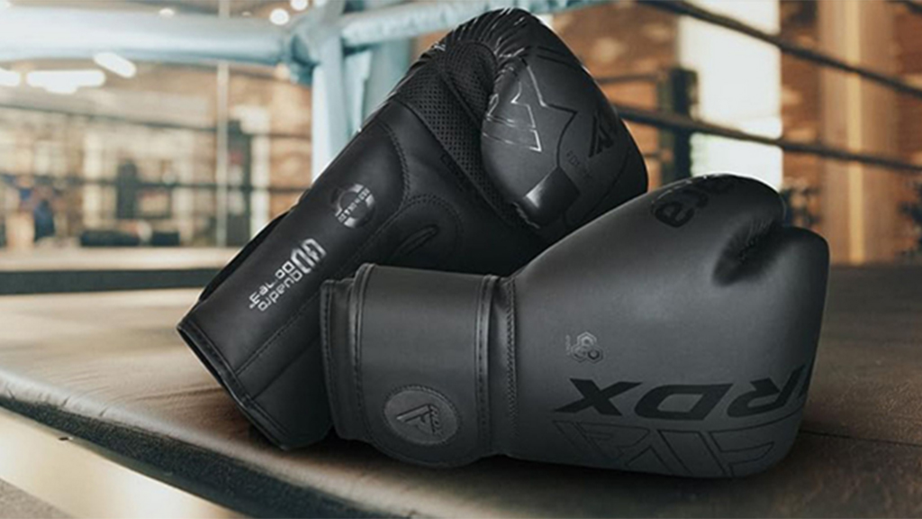 Top 5 Budget-Friendly Boxing Gloves for Training (2025 Buyer’s Guide) Top 5 Budget-Friendly Boxing Gloves