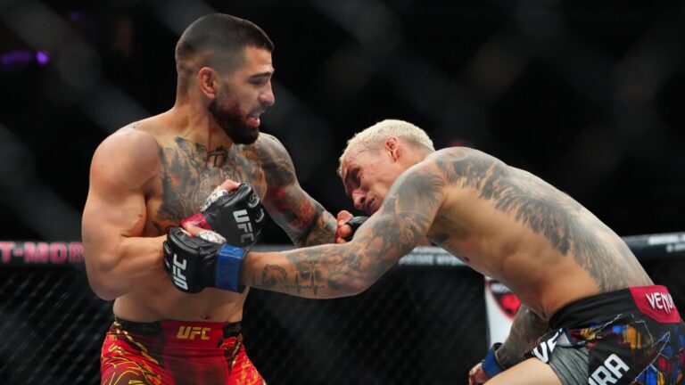 UFC 317: Ilia Topuria knocks out Charles Oliveira, calls out Paddy Pimblett Ilia Topuria vs Charles Oliveira