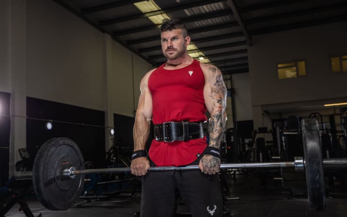What Does a Weightlifting Belt Do