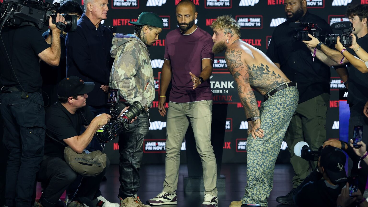 Jake Paul dismisses critics of size mismatch, then towers over Tank Davis at press conference faceoff Gervonta Davis and Jake Paul