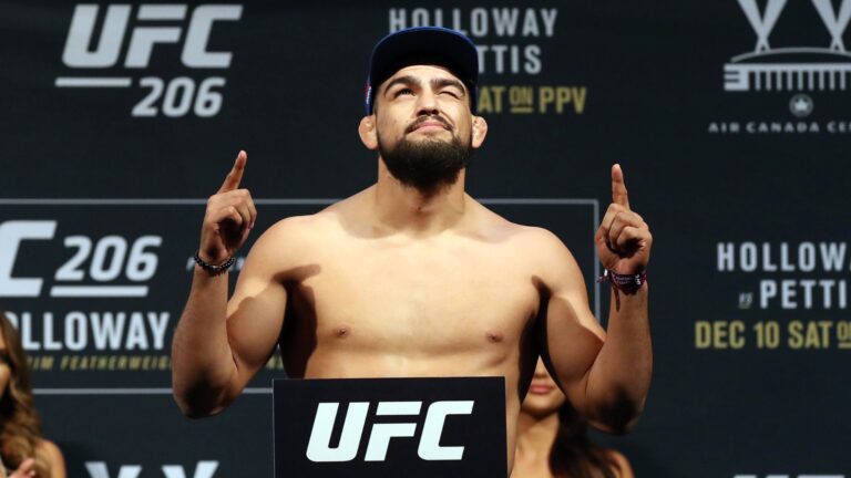 Noche UFC 3 weigh-ins: Gastelum’s huge weight miss the lone mishap in San Antonio Kelvin Gastelum