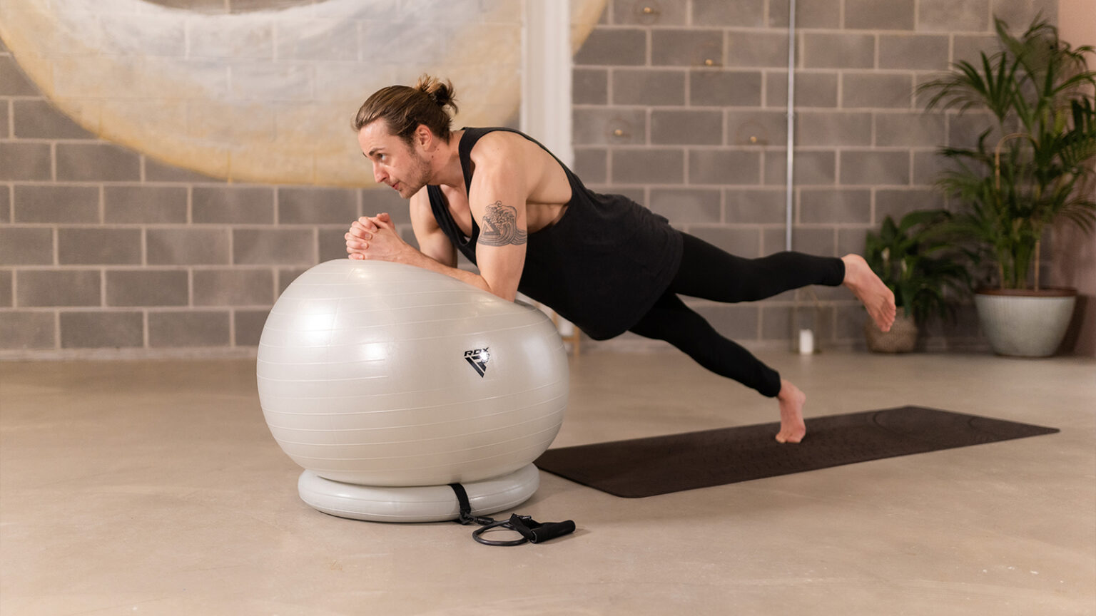 A Guide to Yoga Props: How to Use Blocks, Straps & Mats to Improve Your Practice A Guide to Yoga Props