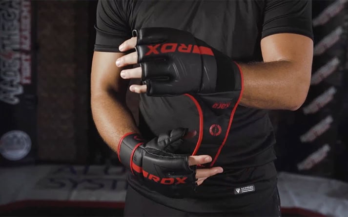 Design Process of mma glvoes