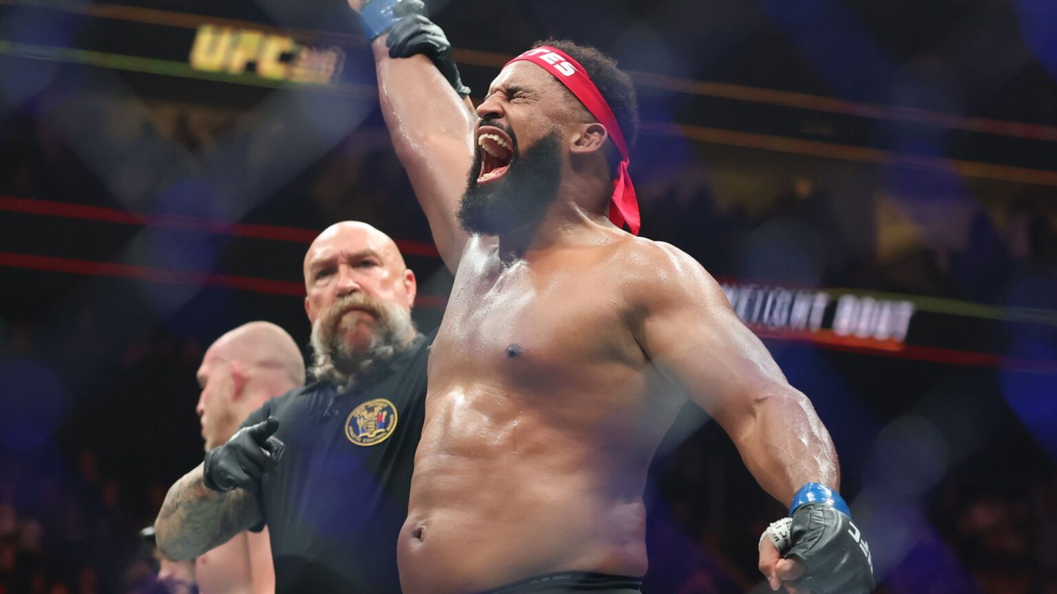 UFC Qatar weigh-in results: Cortes Acosta drafted in on short notice in Doha Waldo Cortes Acosta